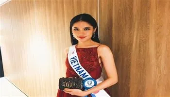 Thuỳ Dung nhận được giải thưởng đầu tiên tại Miss International 2017