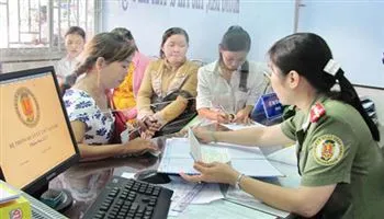 Rút ngắn thời gian xác nhận nhân sự công dân Việt Nam ở nước ngoài