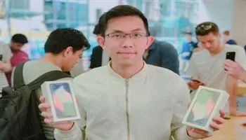 iPhone X được mở bán: Khắp nơi trên thế giới rồng rắn xếp hàng chờ mua