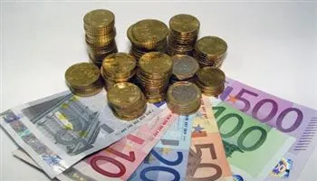 Tỷ giá ngoại tệ hôm nay 6/11: Bảng Anh tăng, EURO giảm, USD đứng giá