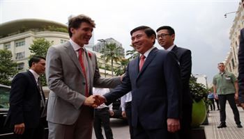  Chủ tịch UBNDTP tiếp Thủ tướng Canada