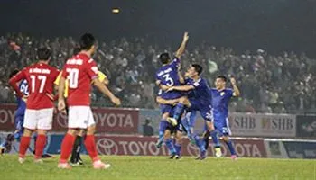 Kết quả Giải vô địch quốc gia V-League 2017: Quảng Nam đoạt lại ngôi đầu từ Hà Nội