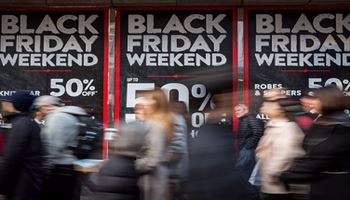 Những món đồ không nên mua trong ngày Black Friday 2017?