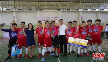 Trường Năng khiếu TDTT TPHCM đoạt ngôi vô địch thuyết phục