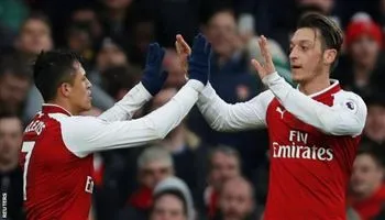 Ngoại hạng Anh: Không có chuyện Sanchez và Ozil chia tay Arsenal trong tháng 1/2018