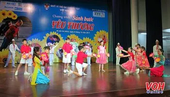 “Sánh bước yêu thương” cùng người khuyết tật