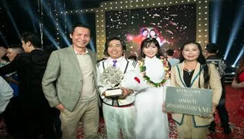 Cha con “phóng dao” Hoàng Khang – Thanh Tuyền chiến thắng tại Kỳ Tài Lộ Diện 2017