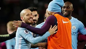 Kết quả Ngoại hạng Anh 11/12: Hạ Man Utd, Man City xây chắc ngôi đầu bảng