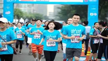 8000 người tham gian HCMC Marathon - Giải Marathon TP.HCM 2018