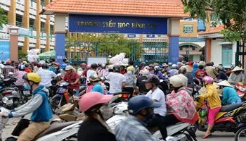 Kiến nghị không cố định 9 tháng/năm học như hiện nay