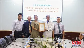 9 khoa, phòng Bệnh viện Chợ Rẫy đón nhận chứng nhận ISO 9001:2015
