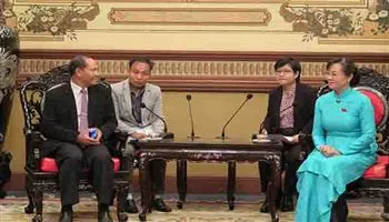TPHCM sẵn sàng chia sẻ kinh nghiệm quản lý đất đai với nước bạn Lào
