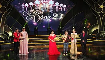 Ấn tượng và bất ngờ tại Lễ trao giải Mai Vàng 2017  
