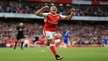 Tin chuyển nhượng: Chờ ngày sang MU, Sanchez tập cùng đội trẻ Arsenal