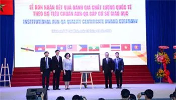 Đại học Bách Khoa TPHCM đạt 2 chuẩn kiểm định quốc tế uy tín AUN-QA và HCERES