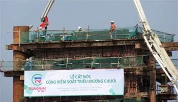 Cống kiểm soát triều Mương Chuối đạt 68% tiến độ xây dựng