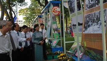 Sáng 26/1, TPHCM khai mạc triển lãm mừng Đảng, mừng Xuân