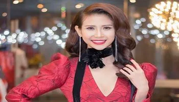 Liên Phương xuất hiện rạng rỡ sau khi nhận giải Á hậu 1 World Miss Tourism Ambassador 2017