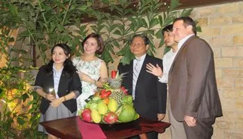 Họp mặt ASEAN và những người bạn