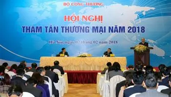 Thủ tướng Nguyễn Xuân Phúc dự Hội nghị tham tán thương mại