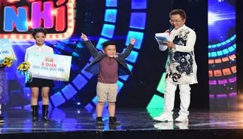 Cậu bé 6 tuổi Quốc Dương đăng quang Thử tài siêu nhí mùa 2
