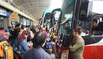 Điểm tin 24h 15/2/2018: Tối nay, 10 chuyến xe cuối cùng tại bến xe Miền Tây xuất bến