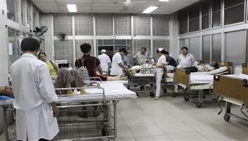 Bệnh viện Chợ Rẫy sử dụng hơn 700 đơn vị máu phục vụ cấp cứu bệnh nhân dịp Tết