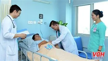 Uống rượu say, triệu chứng nhồi máu cơ tim dễ bị bỏ qua