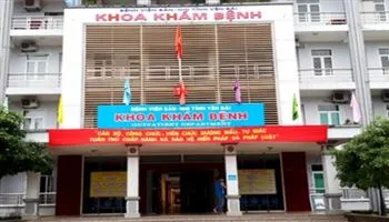 Khởi tố, truy nã kẻ đánh bác sĩ vì không cho quay phim mổ đẻ cho vợ