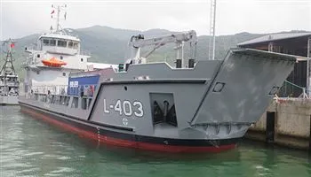 Tổng công ty Sông Thu bàn giao tàu Hải quân cho Panama