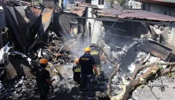 Philippines: Máy bay rơi vào nhà dân khiến nhiều người thiệt mạng