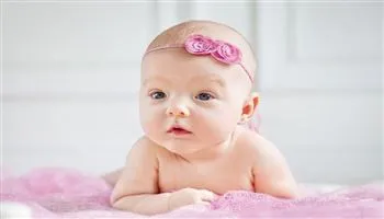 Hầu tòa vì đặt tên con