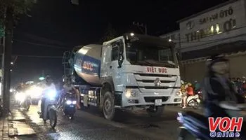 Xe bồn cán chết nam thanh niên ở Bình Chánh