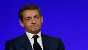 Cựu Tổng thống Pháp Sarkozy bất ngờ bị tạm giữ
