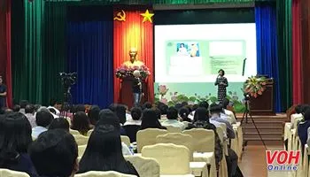 Chuyên gia Phần Lan và Đức chia sẻ cách viết sách giáo khoa phát triển năng lực học sinh