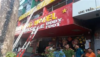 Lại xảy ra cháy ở TPHCM, giải cứu an toàn 19 khách trọ