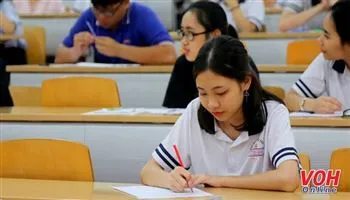 Đề thi mẫu của kỳ thi Kiểm tra năng lực Trường Đại học Quốc tế