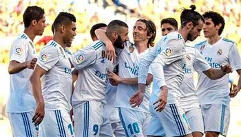 Kết quả bóng đá 1/4: Real thắng dễ Las Palmas, Barca ngược dòng hòa Sevilla