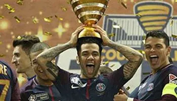 Dani Alves sở hữu số danh hiệu khủng ở tuổi 34