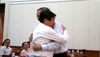 Miễn nhiệm chức danh phó chủ tịch UBND TP đối với ông Lê Văn Khoa