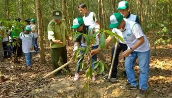 Một ngày ở chiến khu Đ huyền thoại