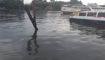 Người đưa đò bị sét đánh tử vong