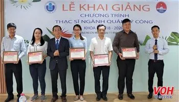 Đại học Quốc tế và Học viện Cán bộ TPHCM hợp tác triển khai chương trình Thạc sĩ Quản lý công khóa I