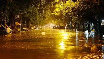 Dự báo thời tiết ngày mai 13/5: Bắc Bộ mưa lớn, nguy cơ sạt lở đất ở vùng núi