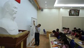 Chương trình đại học hệ vừa học vừa làm dành cho công nhân