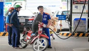 Bộ Tài chính đề xuất tăng kịch khung thuế xăng dầu lên 4.000 đồng mỗi lít