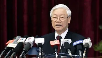 Thông báo Hội nghị Trung ương 7