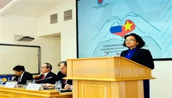 Trang trọng tổ chức kỷ niệm 128 năm Ngày sinh Chủ tịch Hồ Chí Minh tại Nga
