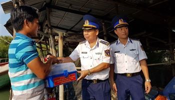 Cảnh sát biển 3 đồng hành cùng ngư dân