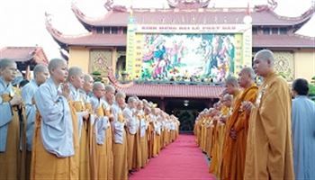 Đại lễ Phật đản Phật lịch 2562 tại Việt Nam Quốc Tự